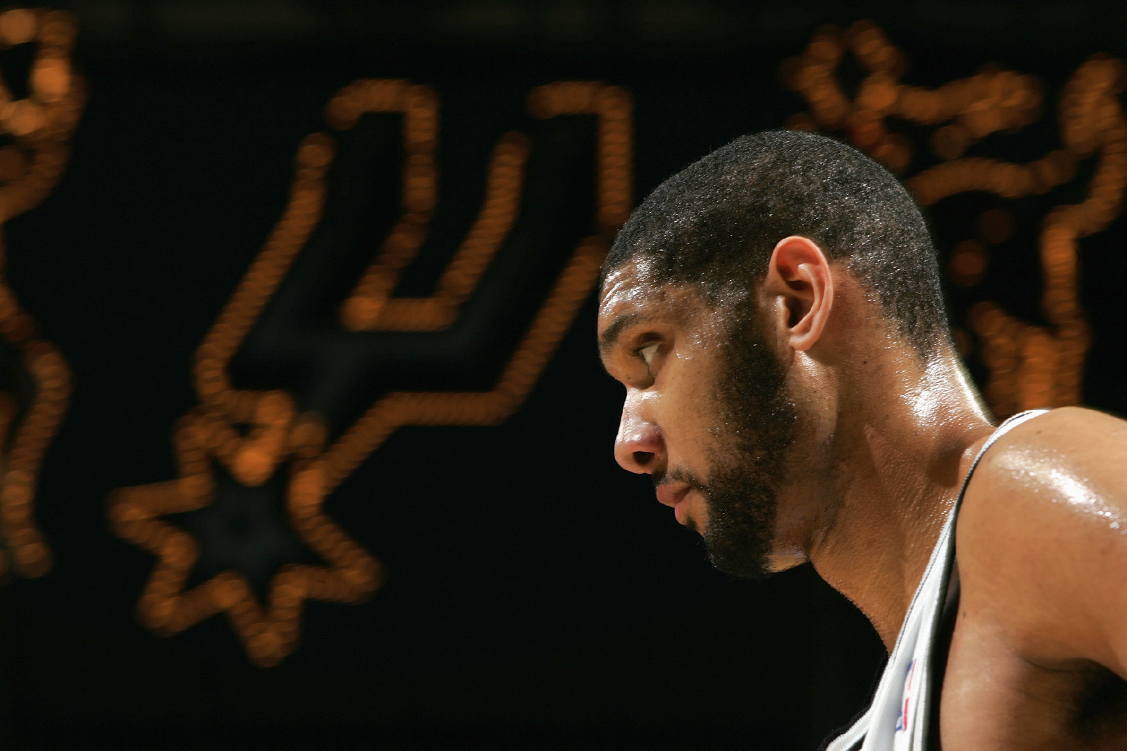 用更快的决 用更快的决