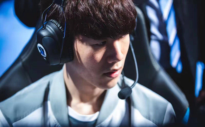 吃满一血塔 吃满一血塔